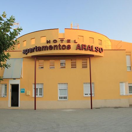 Hotel Apartamentos Aralso Sotillo La Lastrilla Exterior photo